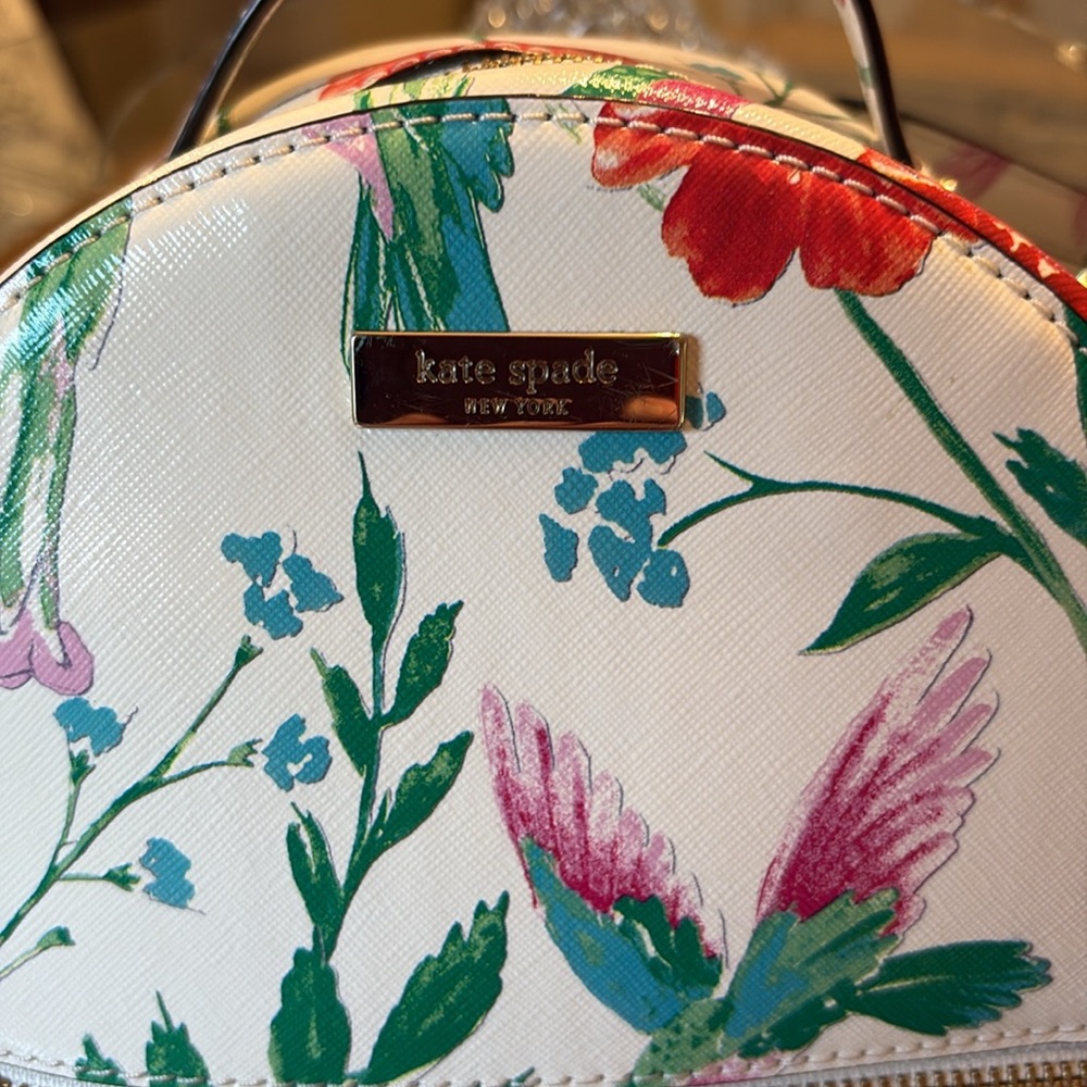 ♠️KATE SPADE SAMMIE Laurel Way Hummingbird Backpack - Picture 3 of 11